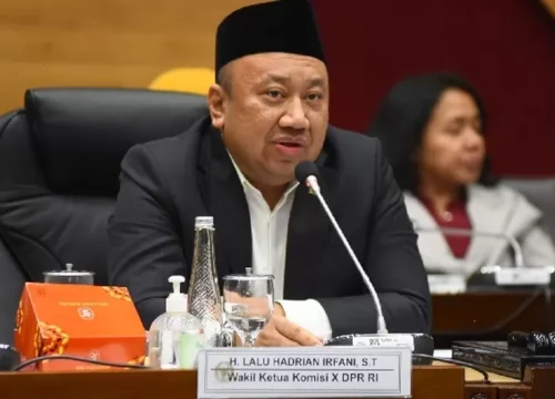 Digitalisasi Pendidikan Kemendikbudristek: Apresiasi DPR dan Langkah Strategis Selanjutnya