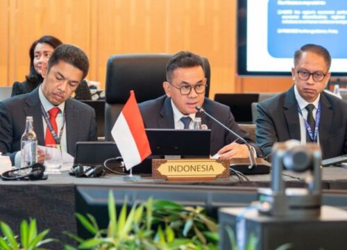Diplomasi dan Negosiasi Proaktif: Kunci Sukses Mendag di AECC