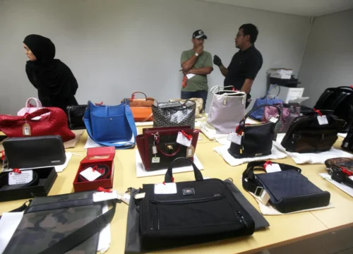 KPK Lelang 81 Aset Koruptor: Rumah Mewah, Apartemen Hingga Motor Sport