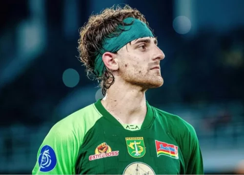 Dejan Boyong Dua Pilar Timnas, Investasi Persebaya Rp8,7 Miliar