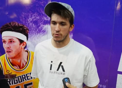 Austin Reaves Pamer Keahlian di Surabaya, Tantangan Sengit Lawan Timnas Putri Basket Indonesia