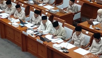 DPR RI: Makkah Aman! Konflik Timur Tengah Tak Ganggu Haji 2026