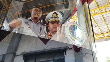 Jelang Mudik, Bus di Depok Disisir Ketat Demi Keselamatan Penumpang!