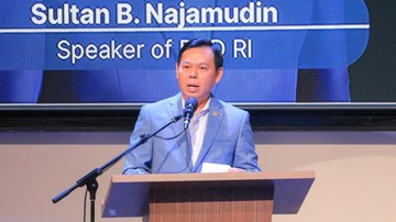 Harmoni Idul Fitri: Ketua DPD RI Ajak Umat Islam Tahan Diri di Tengah Konflik